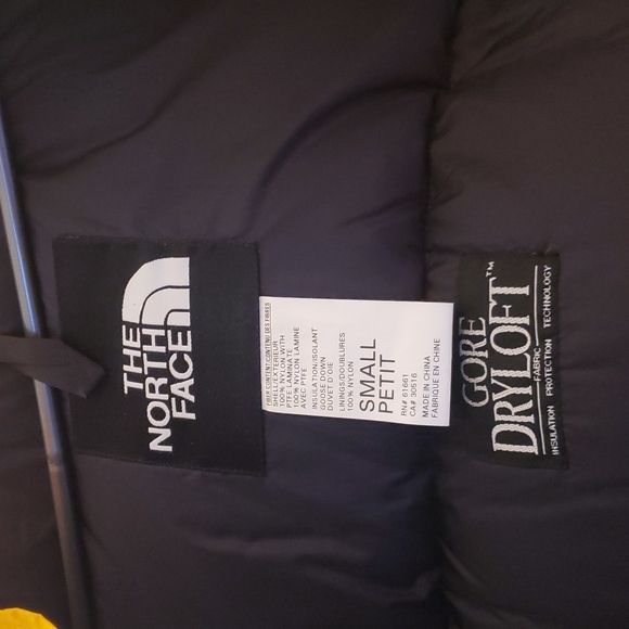 The North Face Vintage Baltoro Jacket - Picture 2 of 6